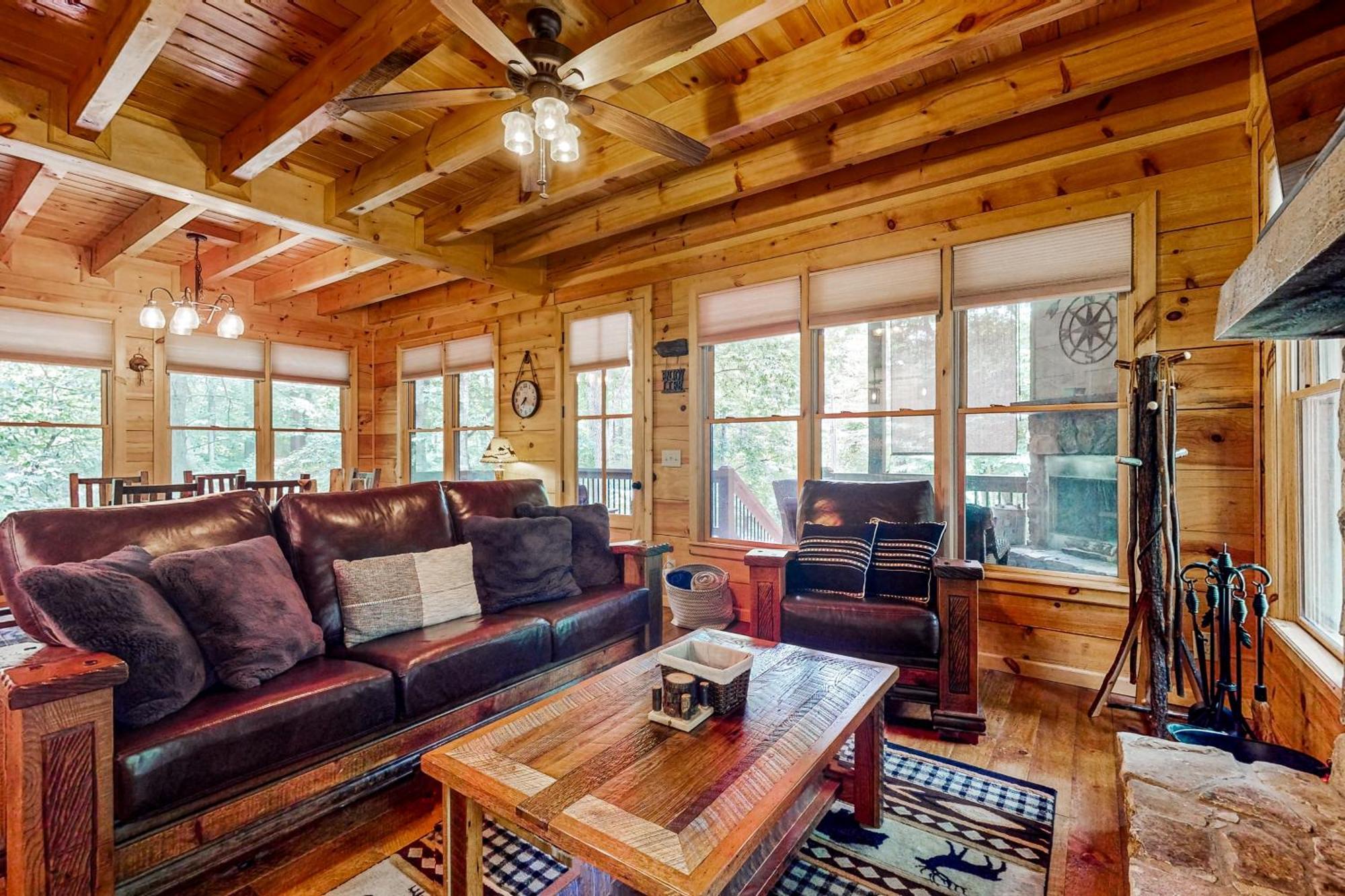 Simply Devine At Water'S Edge Blue Ridge Exterior foto